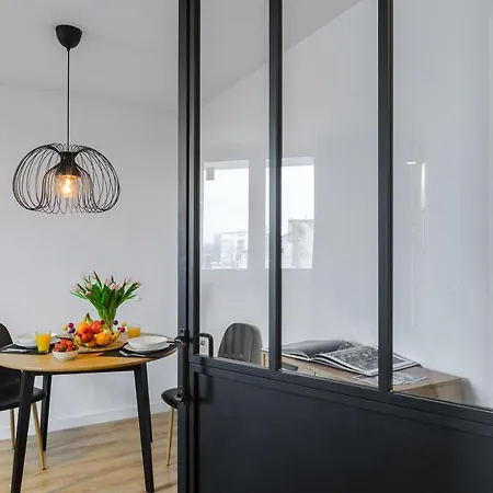 Shortstaypoland Grochowska Apartmán